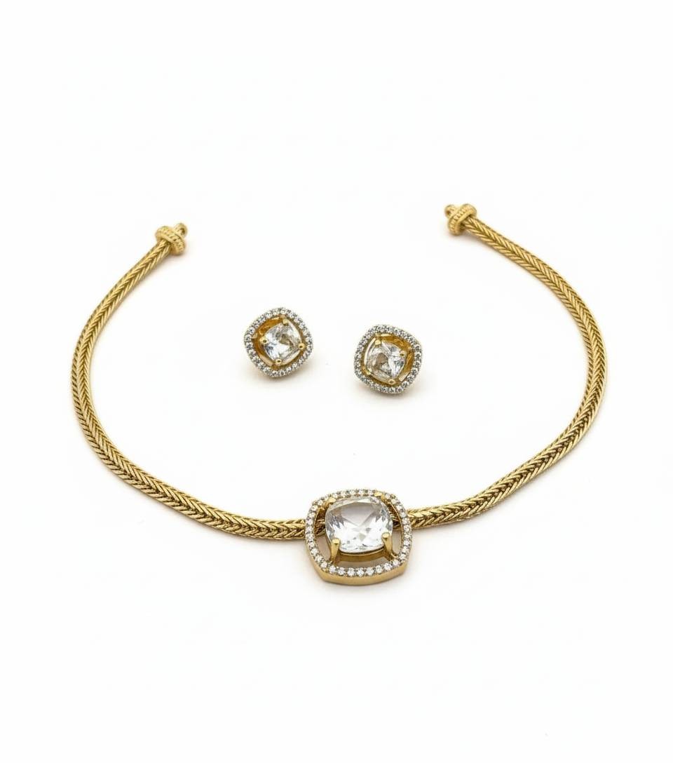 Kundan Glow Necklace Set