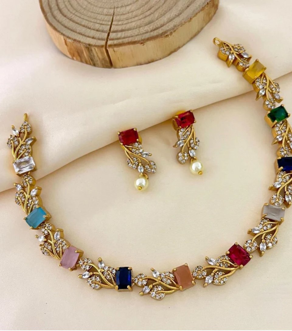 Navratna Radiance Necklace Set